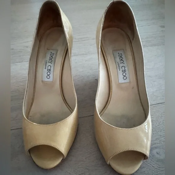 Jimmy Choo Baxen Patent Peep-Toe
Wedge Pump size 37.5 Beige color - Picture 2 of 14